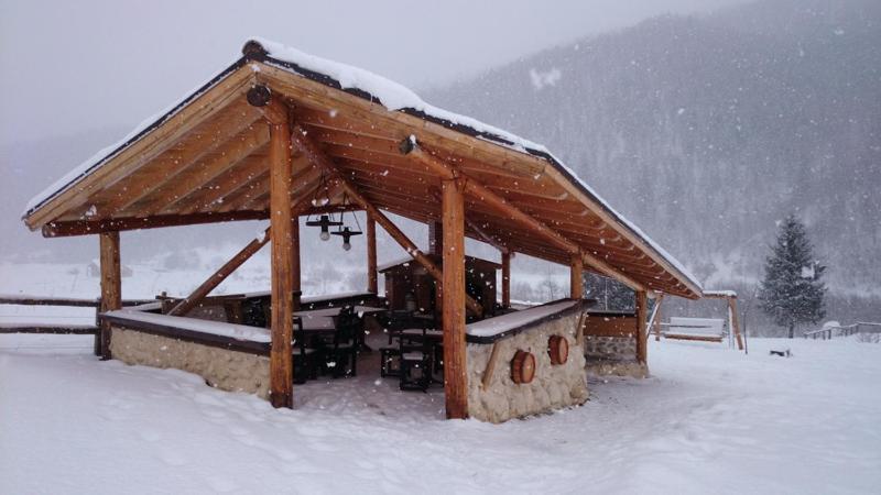 Zărneşti Taverna Pietrei Craiului מראה חיצוני תמונה